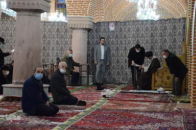 رسیدگی چهره به چهره به مشکلات مردم توسط امام جمعه تبریز‎‎