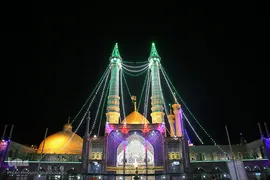 حرم کریمه اهل بیت(ع) در شب عید غدیر