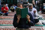 جزءخوانی قرآن کریم در حرم مطهر امام رضا(ع)
