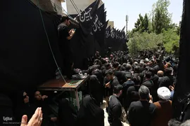 مراسم تشییع و خاکسپاری حافظ قرآن پاسدار شهید احسان ذاکری