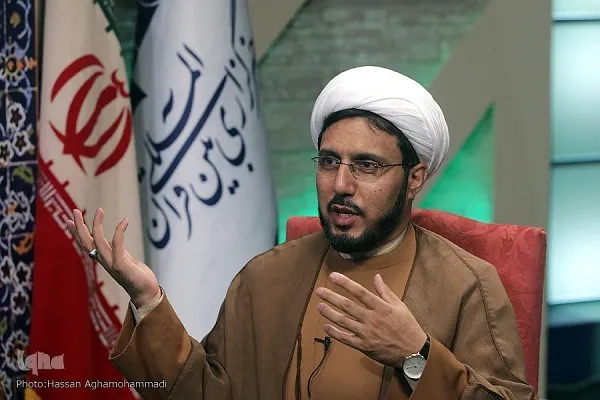 حضرت زینب(س) و قیام برای معرفی الهیات الهی فراجنسیتی