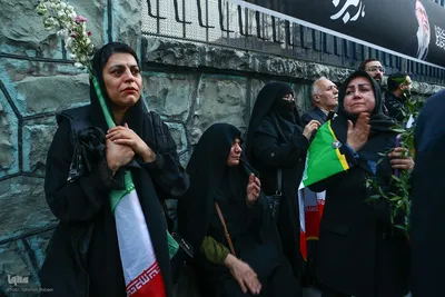 مراسم تشییع پیکر شهدا از میدان انقلاب