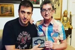 Banja Luka Serb Returns Quran to Muslims