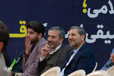 محفل قرآنی «بهار بهار» در گلستان شهدای اصفهان