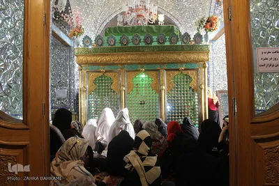 غبارروبی مقبره اویس زمان، آیت‌الله العظمی آقانورالدین عراقی در اراک
