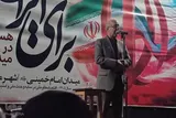 ملت ایران هوشیار و بصیر تا نابودی کفر ایستاده‌ است