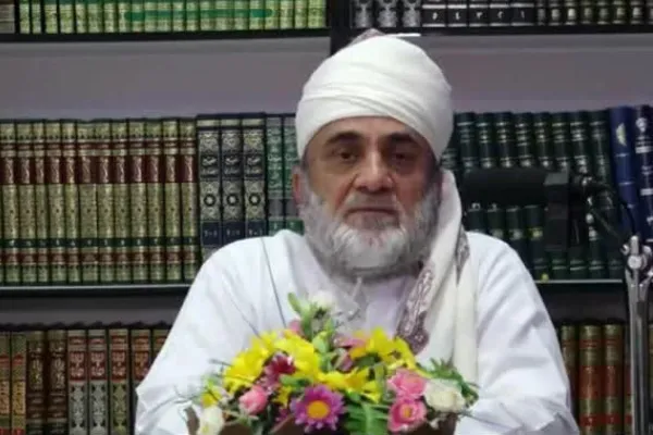 امام جمعه اهل سنت استان فارس کشتار معدنچیان شیعه پاکستان را محکوم کرد