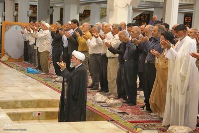 اقامه نماز عید قربان در حرم شاهچراغ(ع)
