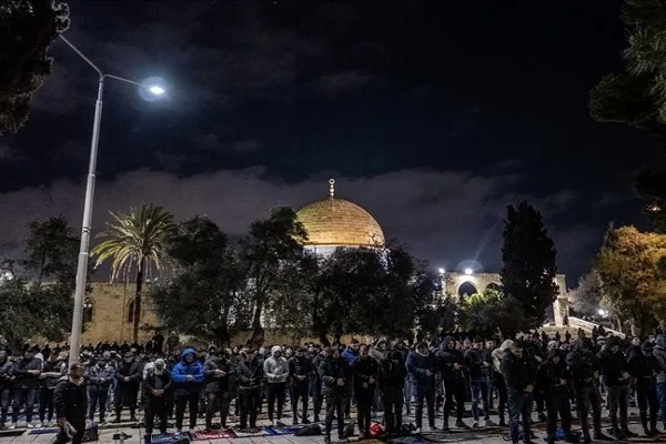 Falasdinawa 180,000 suka halarci Masallacin Al-Aqsa a daren 27 ga watan Ramadan