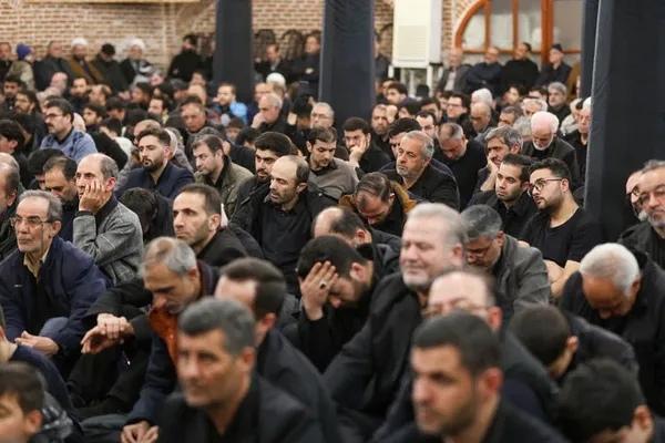 مراسم سوگواری شهادت قائد امت در مسجد صاحب الامر تبریز