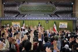 دیدار دانش‌آموزان و دانشجویان