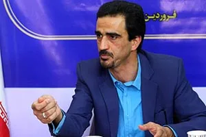 ۱۰۰۰ نسخه نشریه به مراکز فرهنگی یزد اهدا شد