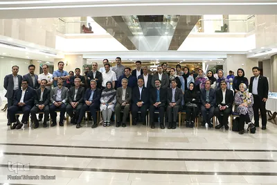 تیم جراحان پلاستیک و طب فیزیکی مؤسسه ملی مرهم در یک قاب