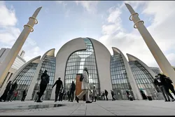 Adhan Sounded from Cologne’s Central Mosque for First Time