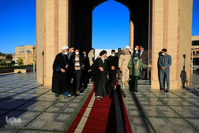دیدار مسئولان ارشد خراسان‌جنوبی با خانواده شهید نقدی پور