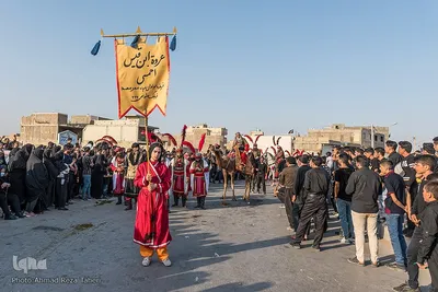 آئین نمادین ورود قافله امام حسین(ع) به دشت کربلا