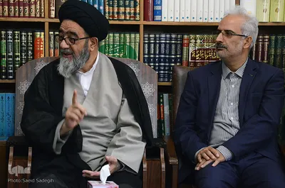 دیدار جمعی از جهادگران دانشگاهی با نماینده ولی فقیه
