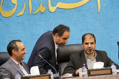 نشست چله‌های رسانه‌ای با موضوع جوانی جمعیت در یزد