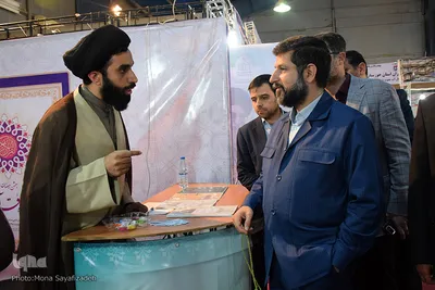 بازدید استاندار خوزستان از نمایشگاه قرآن و عترت استان 