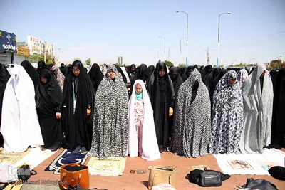 نماز ظهر عاشورا در سمنان