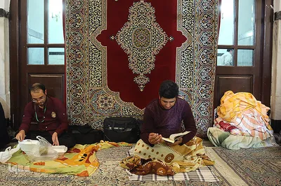 آیین معنوی اعتکاف در حرم مطهر رضوی