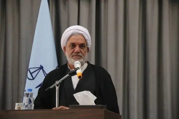 دشمن اعتقادات دینی مردم را نشانه گرفته است