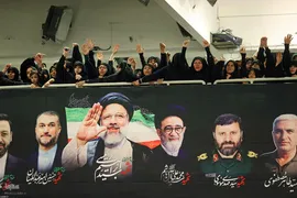 مجلس بزرگداشت شهدای خدمت در حسینیه امام خمینی(ره)