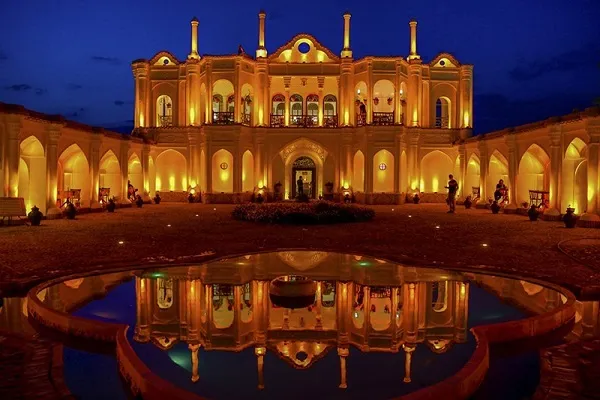 Kerman, Iran, candidata a capitale del turismo del gruppo “D8”