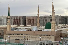زائران بین‎المللی مدینه پیش از اعزام به مکه