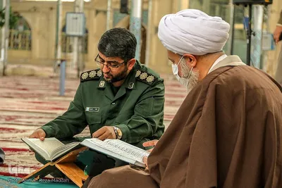 محفل انس و تفسیر قرآن در مسجد جامع شهدا شیراز