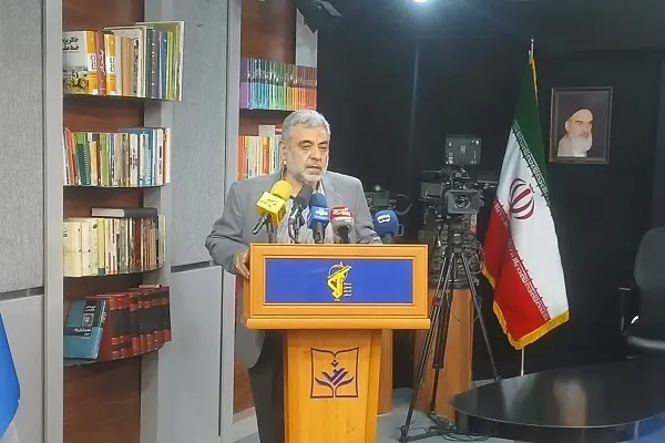 وجود خلأ تحقیقات جدی در حوزه‌های غیر مستقیم جنگ