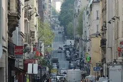 Paris: un homme blessé après des tirs dans une mosquée