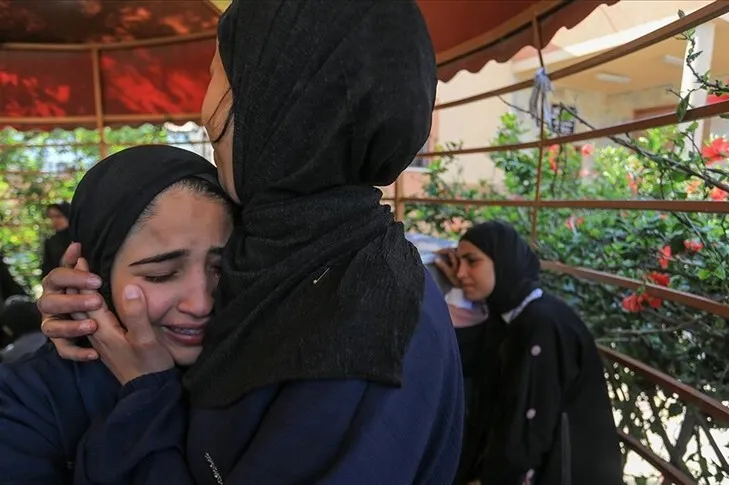 İsrail’in Gazze’deki saldırısı: 10 ölü