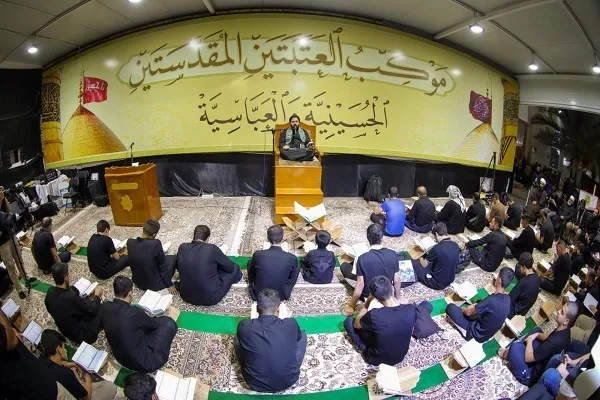 Həzrət Əbəlfəzl (ə) hərəmi Ərbəin ziyarətçilərinə Quran və xidmət proqramları təqdim edir