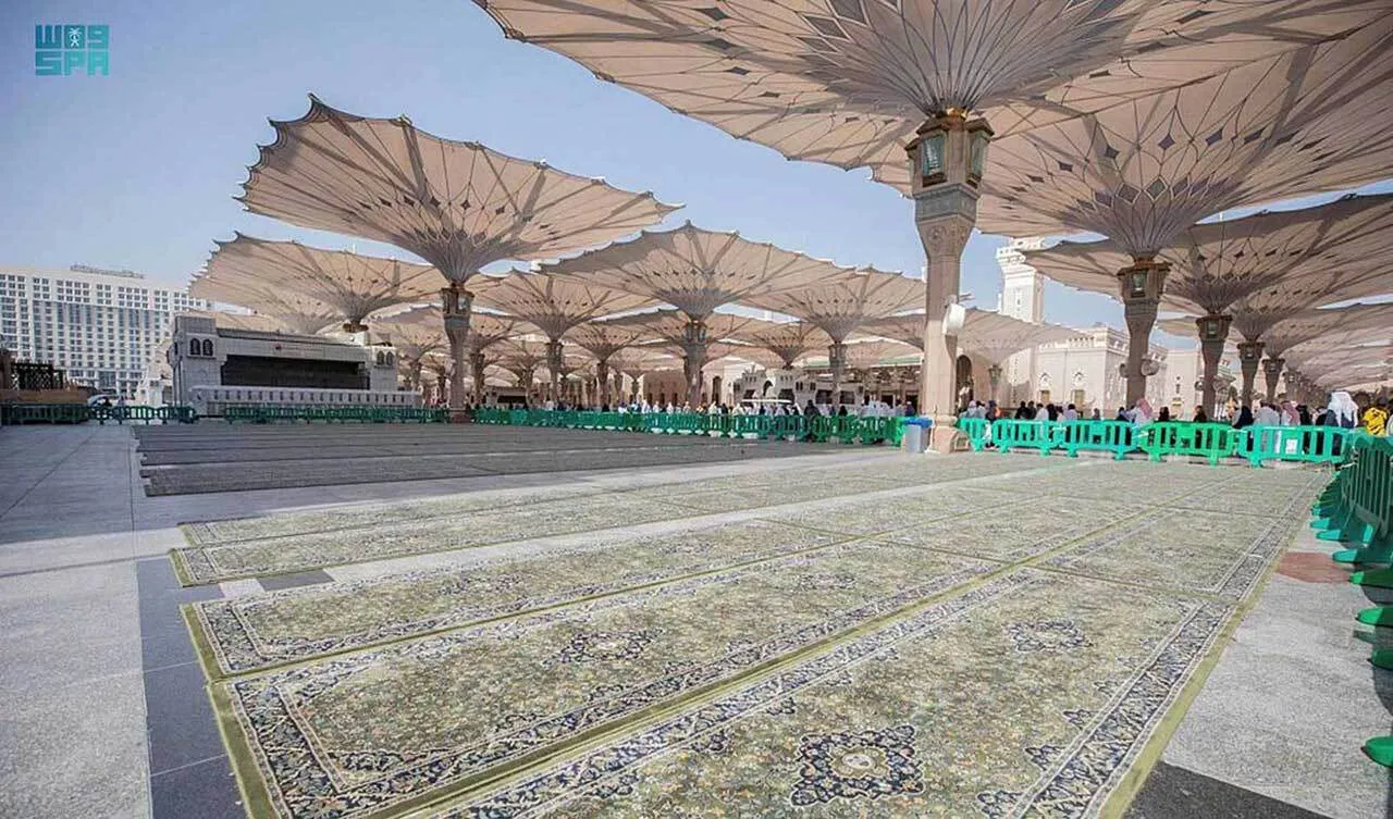 المسجد النبوي يستعد لاستقبال ضيوف الرحمن