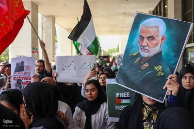 تجمع پرشور دانشگاهیان علوم پزشکی شیراز در محکومیت جنایات رژیم صهیونیستی‎