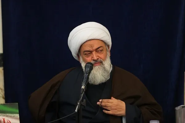 بسیاری از منابر حال مردم را خوب نمی‌کند