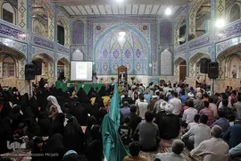 محفل شبی با قرآن در شهر شاهدیه یزد