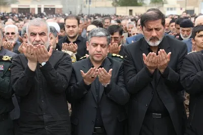 نماز ظهر عاشورا در اردبیل اقامه شد

