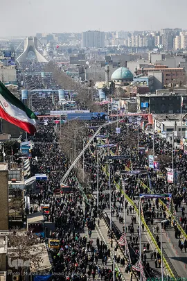 راهپیمایی ۲۲ بهمن "خیابان آزادی"