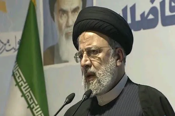 به اتمام رساندن پروژه‌های نیمه تمام از وظایف دولت است