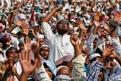 Freilassung  des indischen Vertreters und weit verbreiteter Protest der Muslime