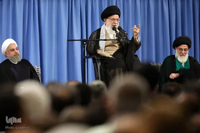 دیدار مسئولان نظام و سفرای کشورهای اسلامی با رهبر انقلاب