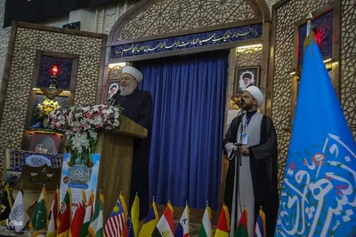 همایش بین المللی اندیشه های قرآنی حضرت آیت الله خامنه ای در حرم شاهچراغ(ع)