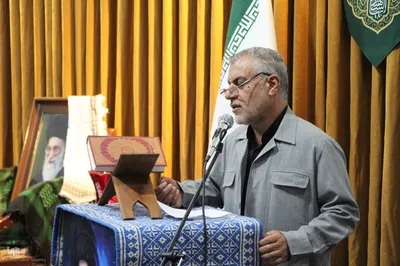 مراسم بزرگداشت رهبر شهید انقلاب در ملایر
