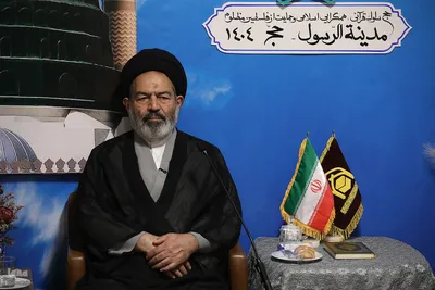دیدار قاریان گروه نور حج تمتع ۱۴۰۴ با نماینده ولی فقیه در امور حج و زیارت