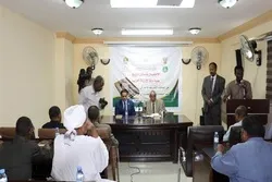 الأوقاف السودانية تتسلم 50 ألف مصحف وسجاد فاخر من الامارات