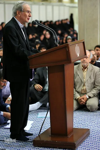 دیدار جمعی از اساتید دانشگاه‌ها با رهبرمعظم انقلاب