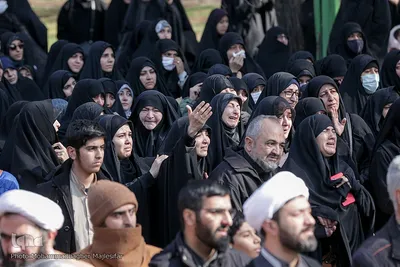 آیین تشییع و خاکسپاری پیکر مرحوم آیت‌الله شوشتری