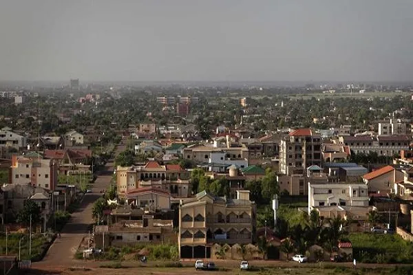 Burkina Faso'nun başkentinde silah sesleri